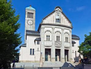 Quelle: Kirchenentwicklung vor Ort Kirche St. Georg Hockenheim